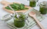 Oubliez le basilic, misez sur cette recette de pesto d’hiver à base d'épinards !