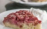 Gâteau renversé à la rhubarbe