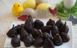 Mini-figues sèches farcies aux noix et enrobées de chocolat