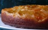 Gâteau renversé et mouillé aux abricots