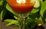 Gaspacho de tomate et quenelle de Saint-Moret au curry