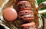 Macaron à la crème fouettée chocolatée