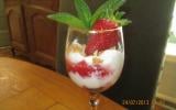 Verrine fraises-mascarpone et pistaches.