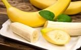 Ne jetez plus les filaments des bananes ! Une nutritionniste dévoile leurs incroyables  bienfaits et la manière de les utiliser