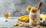 Overnight oats : quelle est cette recette de petit-déjeuner équilibré et gourmand à préparer la veille au soir ?