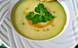 Velouté de pommes de terre à la sauce verte