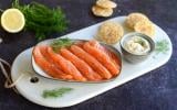 Comment faire un saumon gravlax express pour le repas de Noël ?