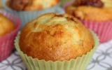 Muffins à la banane et aux noix de pécan caramélisées au sirop d'érable