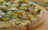 Pizza blanche aux courgettes