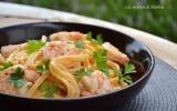 Pâtes linguine aux crevettes, sauce crémeuse à l'ail, paprika fumé et citron