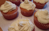 Cupcakes Amaretto topping cream cheese Vanille