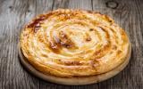 “Il faut toujours enlever le coeur” : Cyril Lignac partage sa recette de tarte aux endives et ses astuces pour qu’elles ne soient pas amères