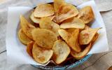 Chips de pommes de terre maison croustillantes