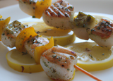 Brochette de poissons au citron