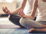 Pratique du Yoga : 3 recettes sur-mesure pour gagner en souplesse et prolonger la zen attitude