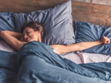 Sommeil : les 4 meilleurs aliments à privilégier le soir pour mieux dormir