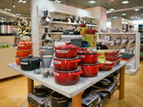 La braderie Le Creuset revient  à Paris : les dates à retenir pour s'offrir la célèbre cocotte en fonte à prix cassé