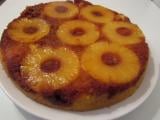 Gâteau caramélisé renversé à l'ananas