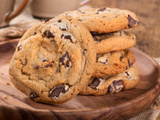 Ces cookies ultra gourmands et allégés en sucre se préparent avec seulement trois ingrédients