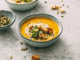 On vous partage nos meilleures astuces pour donner du goût à une soupe trop fade !