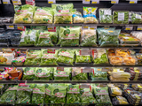 Rappel produit chez E.Leclerc et Lidl : vérifiez votre frigo, ces sachets de salade sont contaminés par la salmonelle
