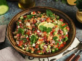 Cette recette traditionnelle persane est la meilleure façon de manger vos tomates et concombre sous la chaleur