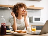 De la soupe au skyr : comment le petit-déjeuner des Français a radicalement changé en 100 ans