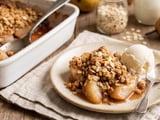 Connaissez-vous la croustade aux poires ? Ce dessert rustique prêt en 15 min pour moins de 3 € !