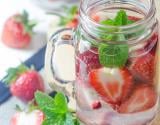 Detox water à la fraise