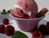 Glace à la framboise