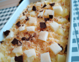 Crumble à l'ananas, coco et chocolat blanc