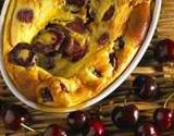 Clafoutis aux cerises noires traditionnel