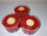 Compote pommes fraises et macarons minute