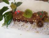 Bûche de crêpes pour Noël, mousse de châtaignes et ganache au chocolat