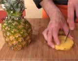 Comment découper un ananas en piston ?