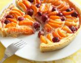 Tarte aux abricots et aux framboises