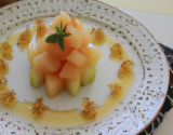 Carpaccio de melon au tartare de pamplemousse et miel