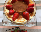 Tiramisu gourmand aux fraises et pointe de rhum