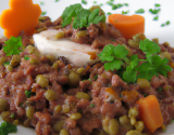 Mousseline de volaille au vin rouge, écrasé de lentille verte du Puy et carotte Vichy