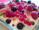 Tiramisu aux fruits rouges frais et fromage blanc