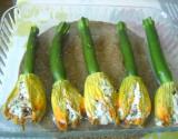 Fleurs de courgette farcies