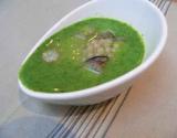 Soupe de fanes de radis, caviar d'escargot