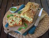 Cake aux poivrons, pesto et courgettes