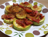 Courgette à la tomate, aux lardons et épices