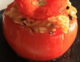 Tomates farcies et risotto au cabillaud