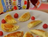 Chaussons aux amandes à la framboise