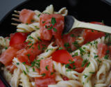 Pâtes au saumon tomatées