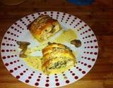 Blancs de poulet feuilletés farcis aux cèpes.