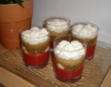 Verrines aux fruits et crème chantilly