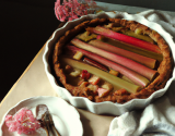 Tarte à la rhubarbe généreusement sucrée